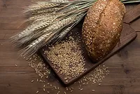 1253.jpg Rye bread on board