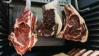 dry aging meat
