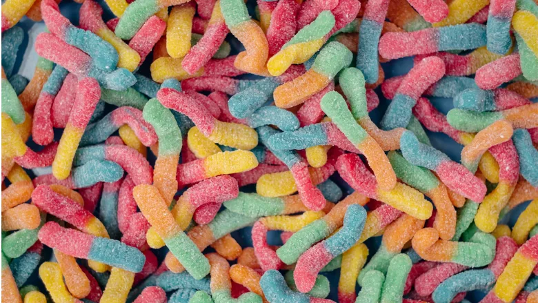 multicolor gummy worms