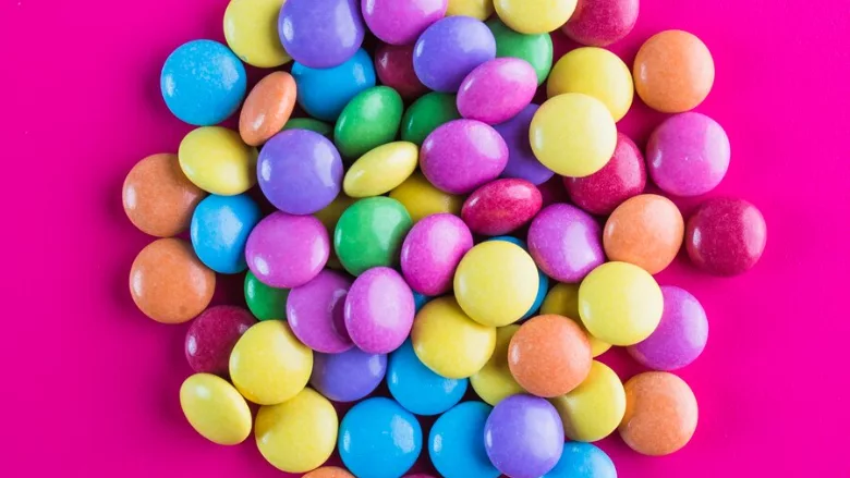 multicolored round candies
