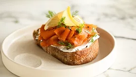 smoked salmon toast