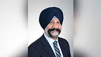 Harpreet Kochhar headshot