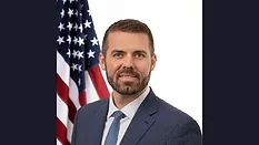 Kyle Diamantas official portrait