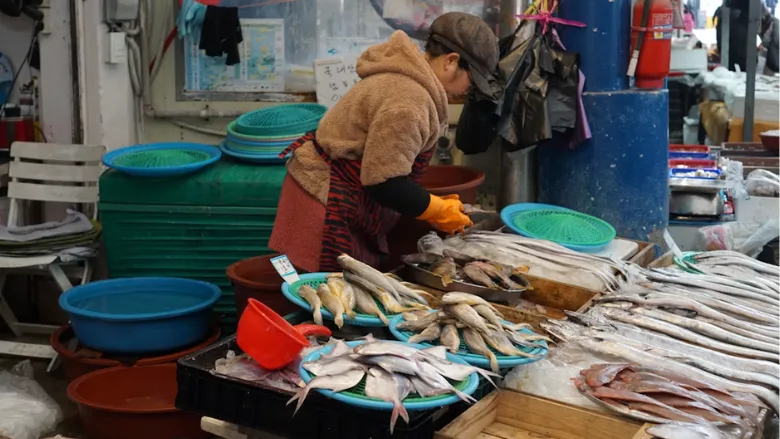 traditional seafood market