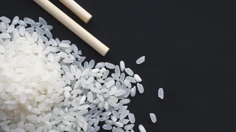 Rice and chopsticks