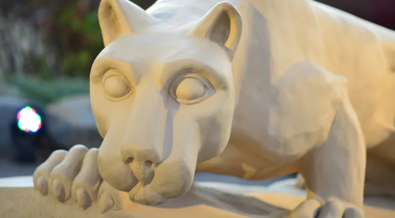 Penn State Nittany Lion statue