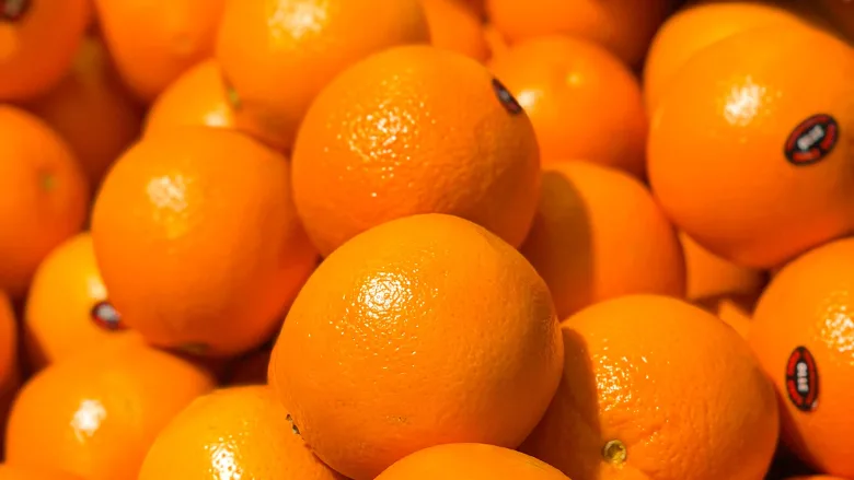 fresh oranges on display